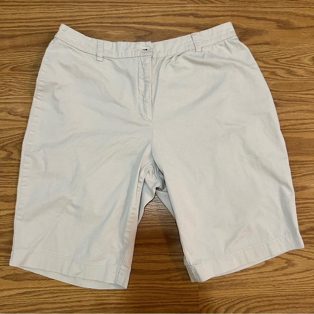 Chico’s Beige Shorts Size 2